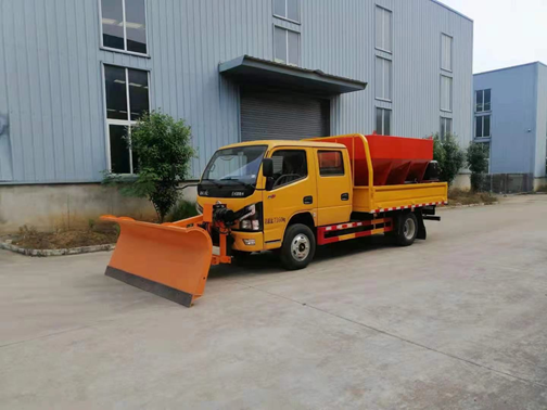 4方融雪剂撒布机