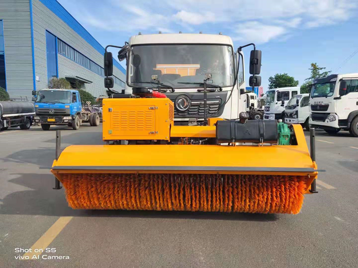 3.5米自带动力除雪滚