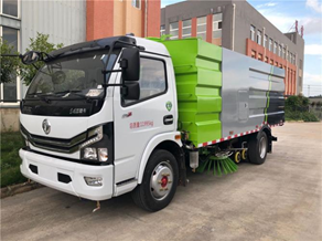 东风大多利卡8方洗扫车