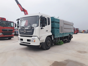东风天锦16方洗扫车