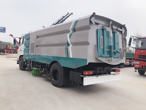 东风天锦16方洗扫车