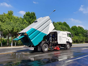 重汽16方洗扫车