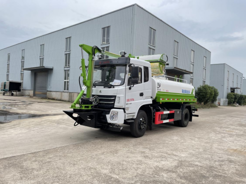 多功能隧道清洗车