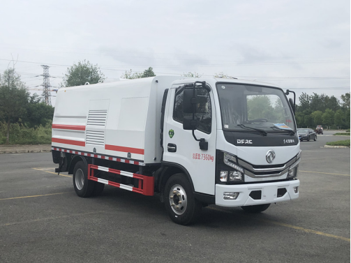 金润兴牌中置护栏清洗车